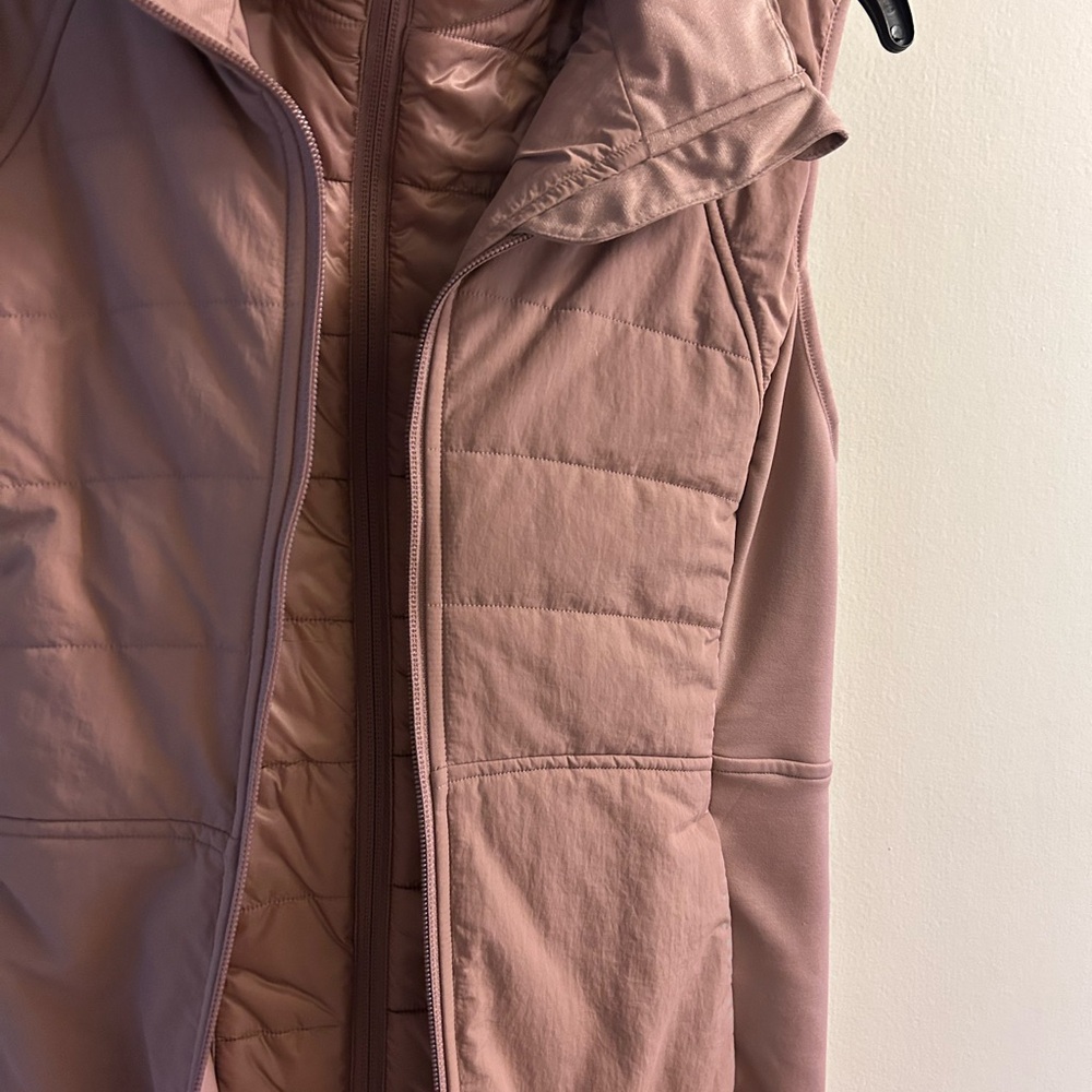 Lululemon Another Mile Vest